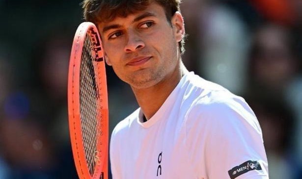 kaiyun-走出四连败阴霾！两连胜逆袭，科博利 2026 首进巡回赛四强