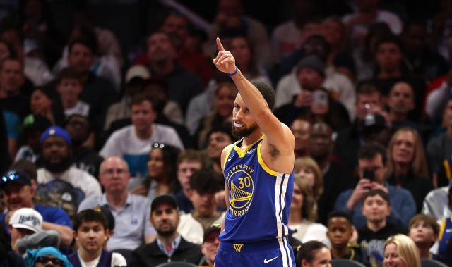 开云体育下载-勇士让库里小伤大养&amp;直接报销是对的 这赛季唯一重要的是抽乐透签