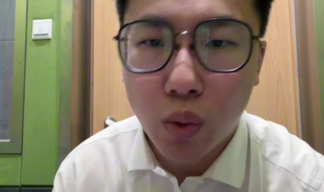 开云体育下载网址-解说：弗拉格的鞋是不是有问题总是崴脚？看到塔图姆回归很欣慰