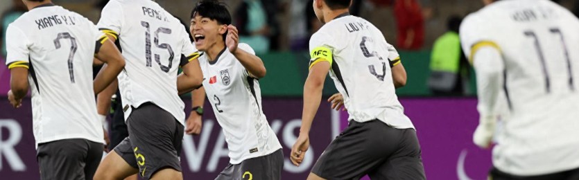 开云体育下载网址-国足3-0大胜越南！看看更衣室都如何庆祝，安东尼奥直接跳上桌子